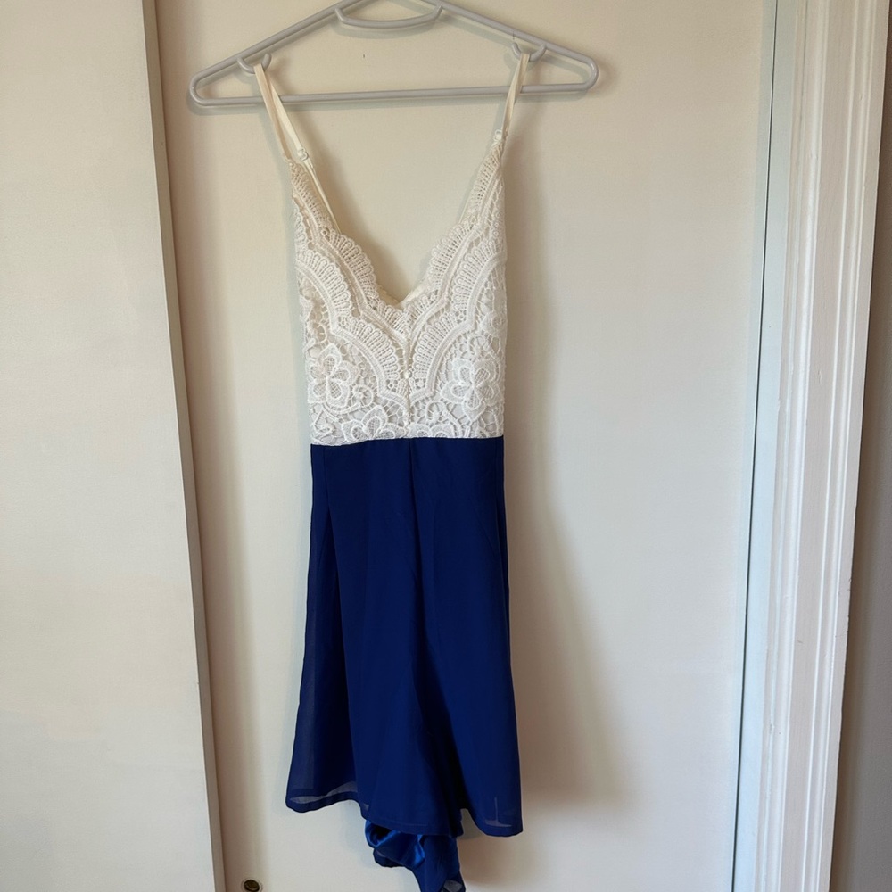 LACE AND BLUE ROMPER